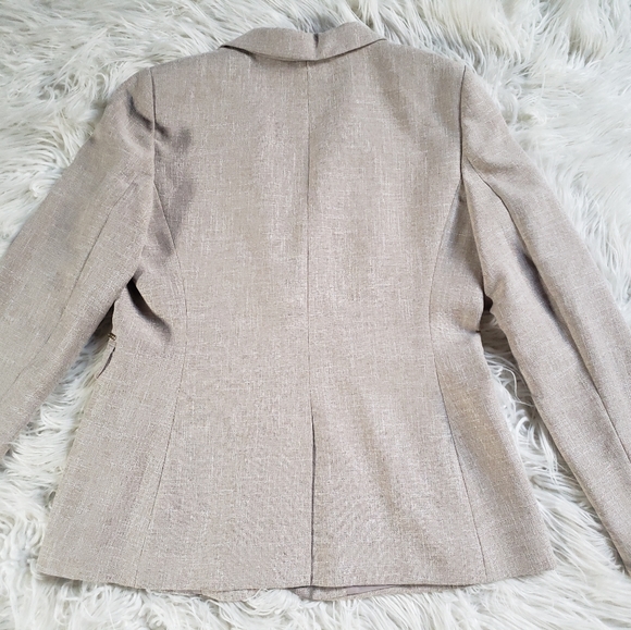 Women's DKNY One Button Blazer - Picture 4 of 9